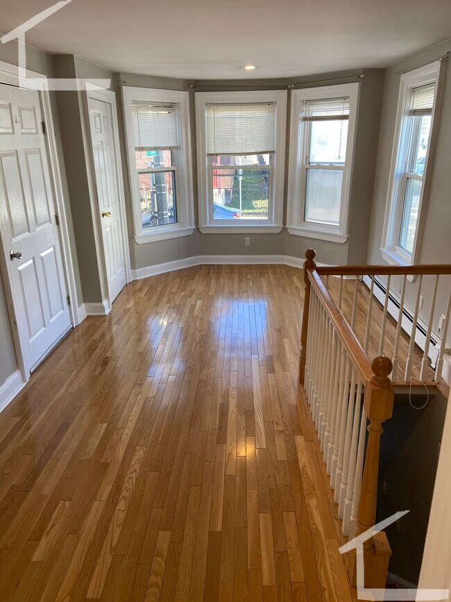 Building Photo - 56 O St