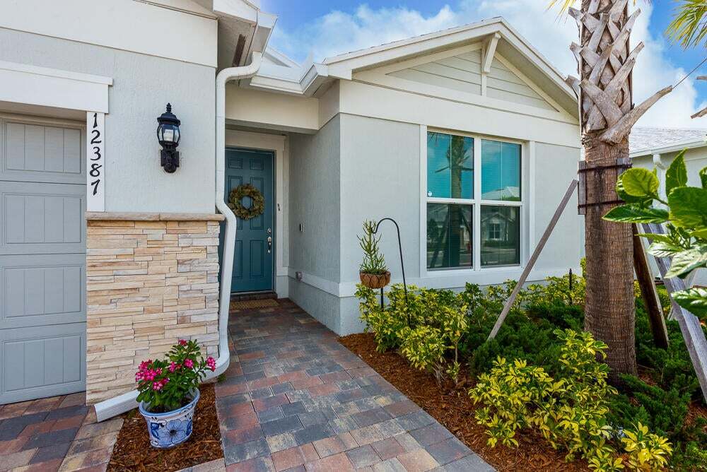 Foto principal - 12387 SW Sand Dollar Wy