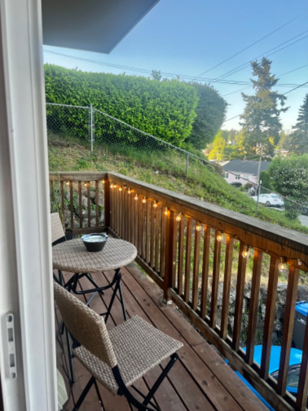 321 N Wycoff Ave Unit 4, Bremerton, WA 98312 Room for Rent in