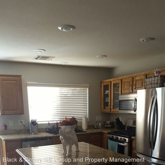 Building Photo - 889 Patagonia Ridge Ave