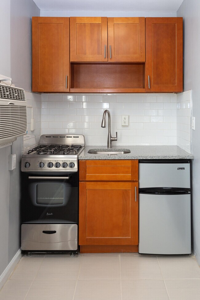 Claremont Holdings LLC Apartments in Montclair, NJ