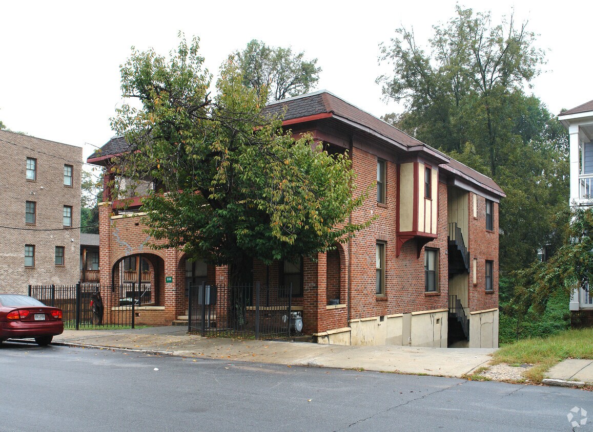 Building Photo - 522 NE Rankin St