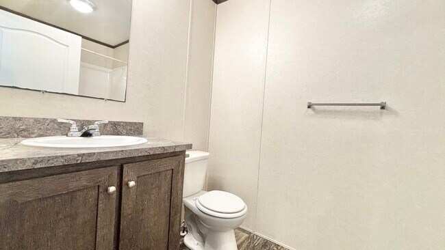 Foto del edificio - 9204 Lemar Ln