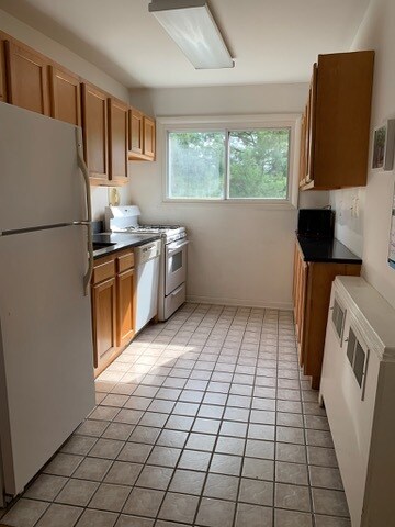 Foto del edificio - 1390 Bryant St NE