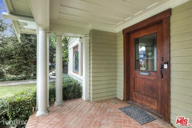 Foto del edificio - 3 br, 3 bath House - 111 S Wilton Pl