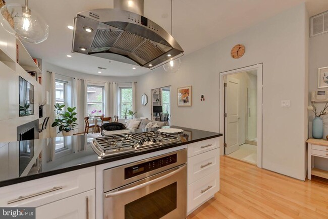 Foto del edificio - 1213 N St NW