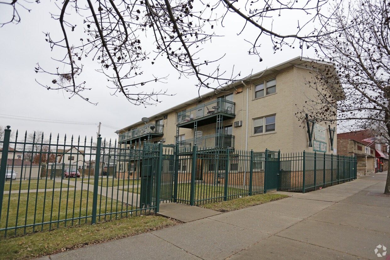 3731 - 3733 W 63rd St - 3733-3737 W 63rd St