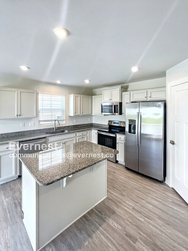 Foto principal - 2660 Thornton Grove Blvd