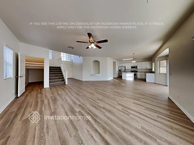 Foto del edificio - 5015 W Burgess Ln