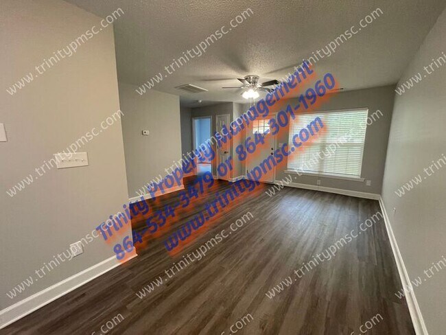 Building Photo - Brand new upfit throughout! Must see!