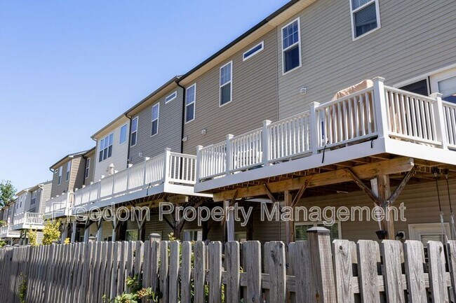 Foto del edificio - 9222 Dawkins Crest Cir
