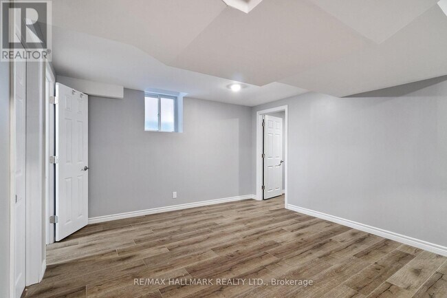 Building Photo - 12 Hadfield Cir