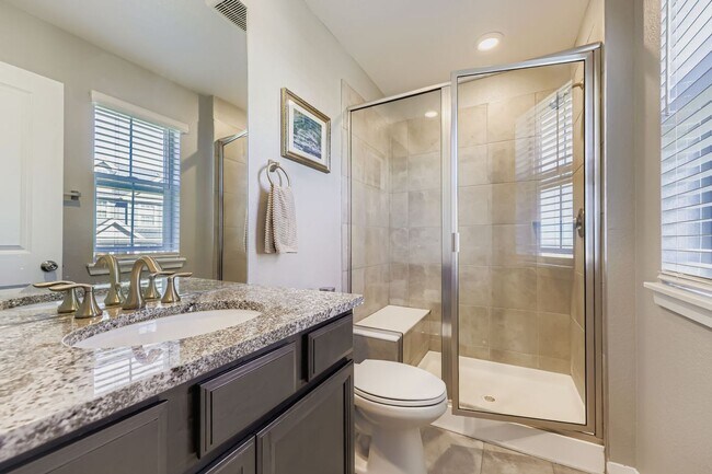 Foto del edificio - Spacious 2-Bedroom Home with Loft and Garage in Broomfield! Thanksgiving special - 1/2 off first ...