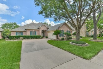 Building Photo - 16722 Coyotillo Ln
