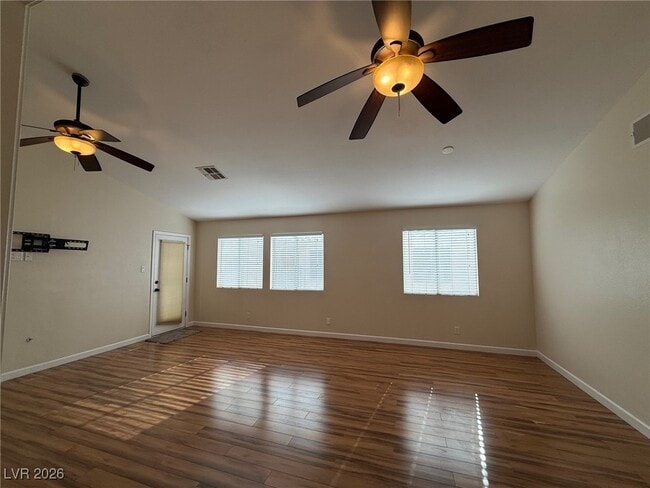 Foto del edificio - 4520 Bradpoint Dr