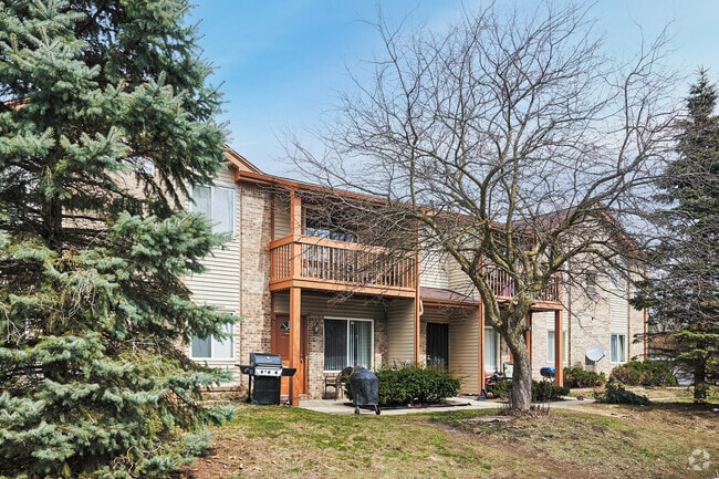 Condominiums in Eastlawn.