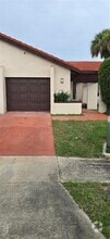 Building Photo - 2237 Greenview Cir