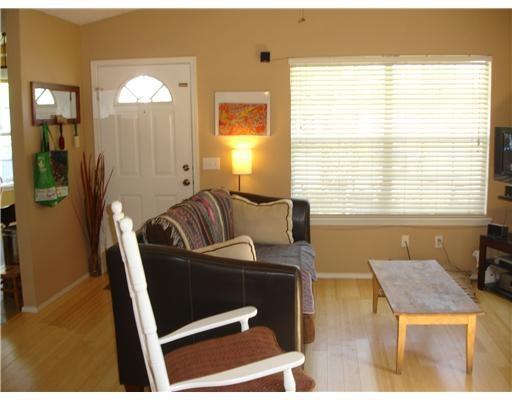 Foto del edificio - 3029 W Wildflower St
