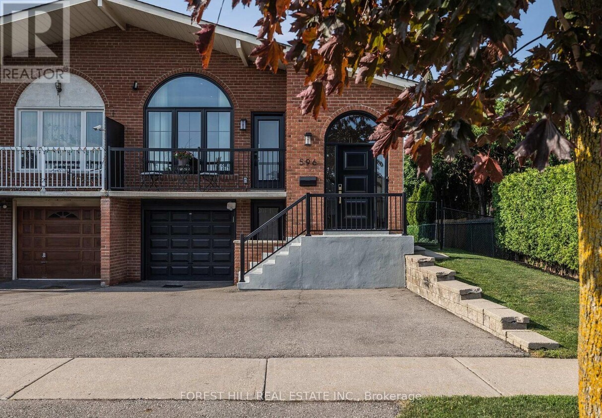 Photo principale - 596 Woodbridge Ave