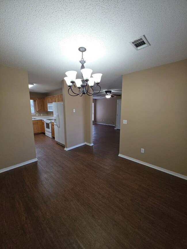 Building Photo - 4230 Tanya Cir