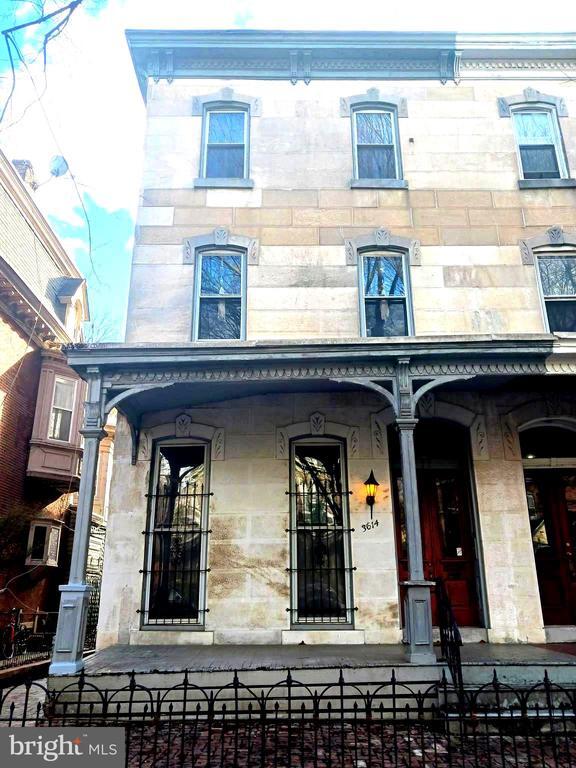 Primary Photo - 3614 Baring St