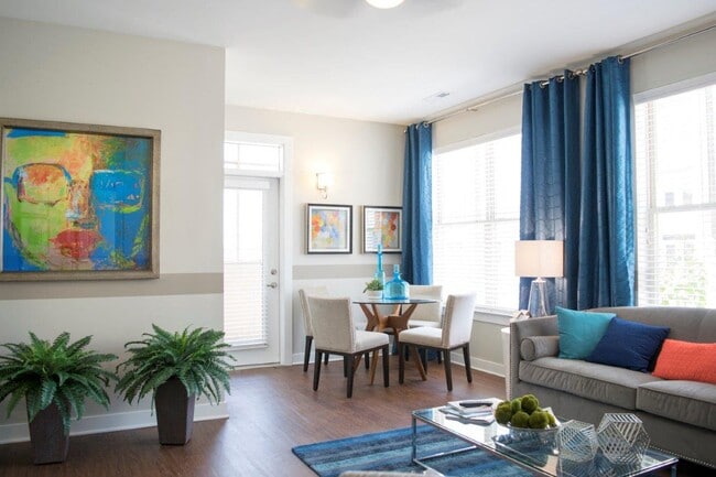 Building Photo - GrandView Flats and Townhomes