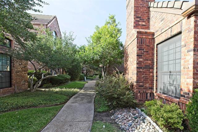 Building Photo - 17007 Vinland Dr