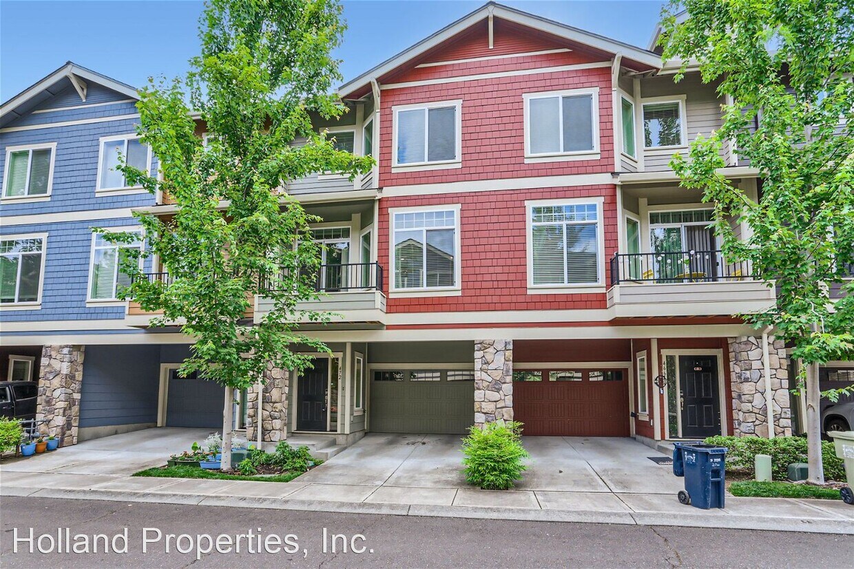 Foto principal - 2 br, 2.5 bath House - 472 NE Patricia Ann pl