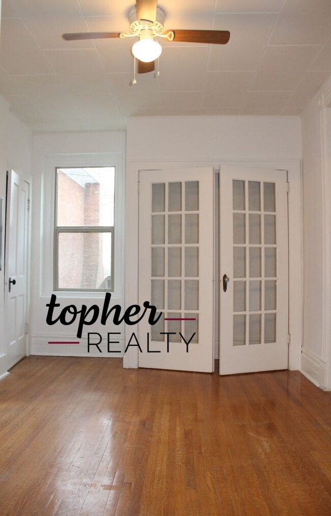 Building Photo - 40 N Benton Ave