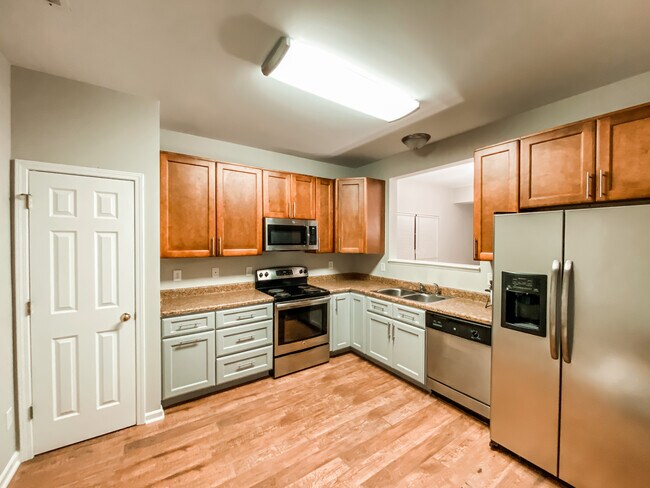 Building Photo - 112 Parkerson Ln