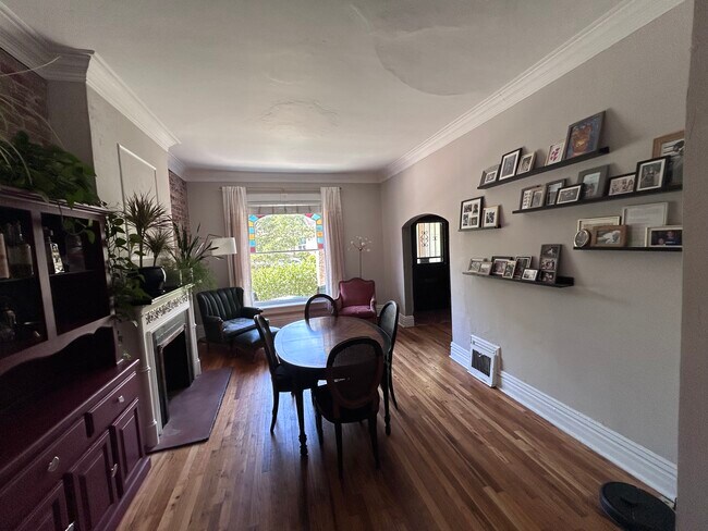 Foto del edificio - 2242 N Ogden St