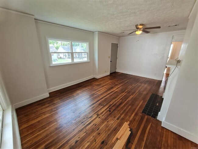 Foto del edificio - 2113 Brewton St
