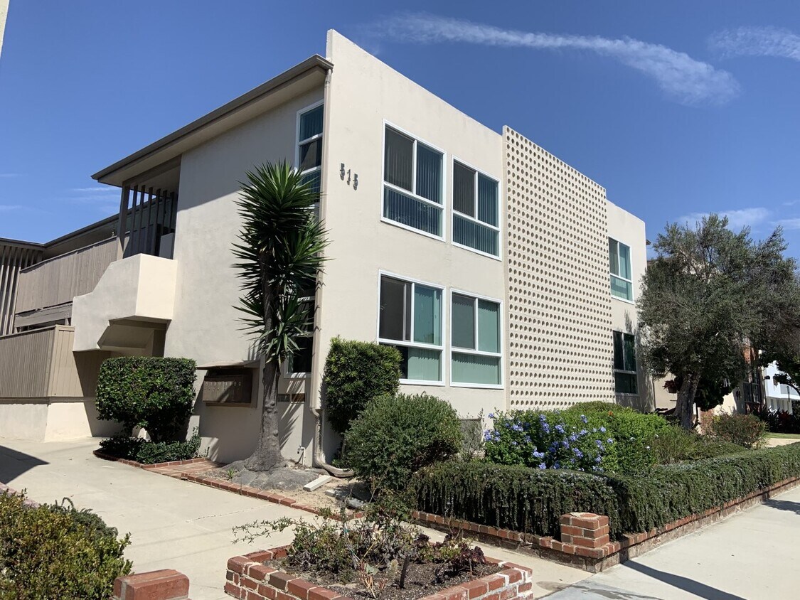 116 Apartments for Rent in 90277, CA | Westside Rentals