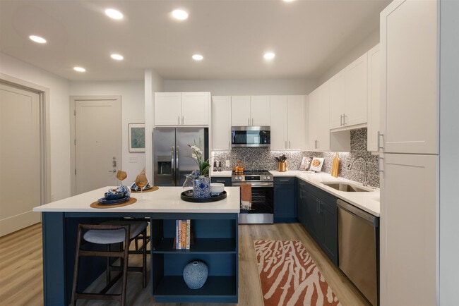 Building Photo - Surfside at Sapphire Bay