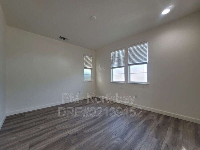 Building Photo - 1601 Centennial Dr