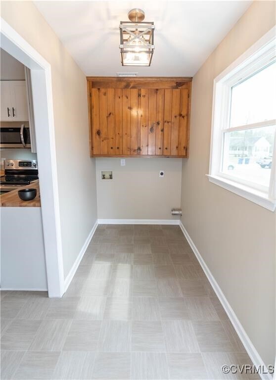 Foto del edificio - 4304 McIlwaine Dr