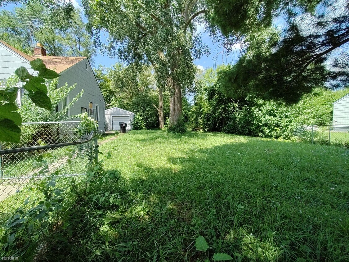 Foto del edificio - 2 br, 1 bath House - 15639 Fairmount Dr