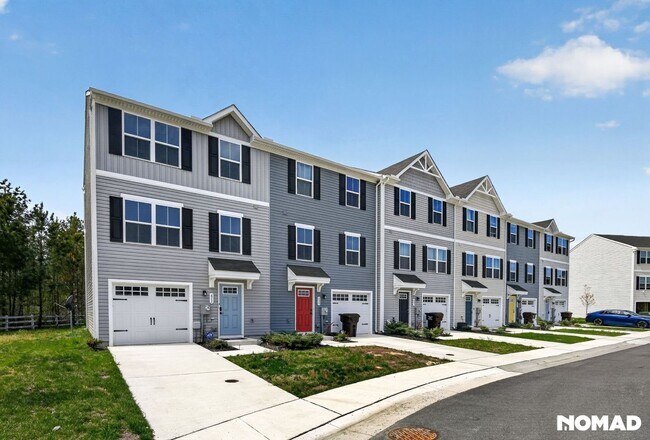 Building Photo - 611 Yellow Bill Ln