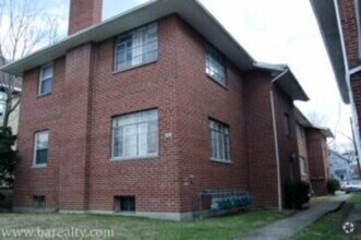 Building Photo - 475 E Hudson St