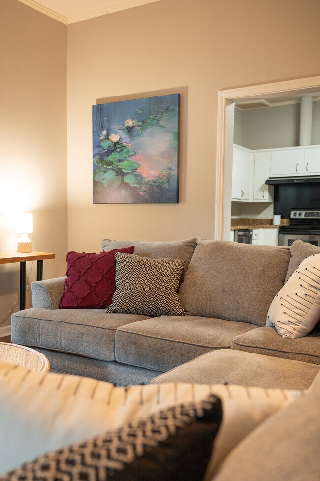 14 b St, Greenville, SC 29605 House Rental in Greenville, SC