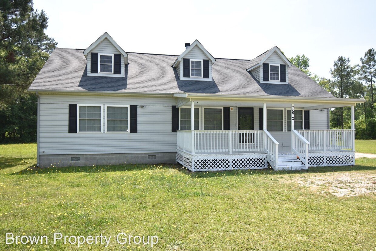 Primary Photo - 3 br, 2 bath House - 7572 Dunn Rd