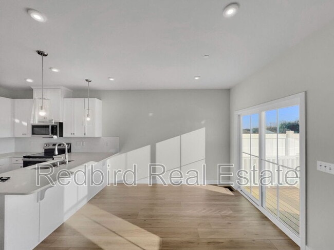 Foto del edificio - 1089 Mountain Vw Dr