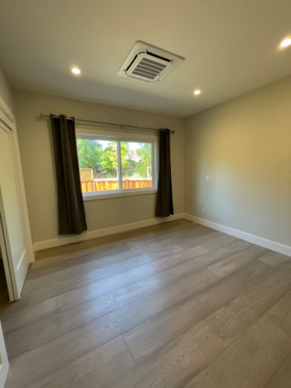 Foto del edificio - 1540 Westwood Ct