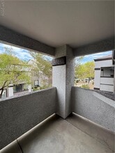 Building Photo - 7255 W Sunset Rd