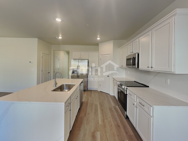 Foto del edificio - 3504 Shane Hill Rd SW