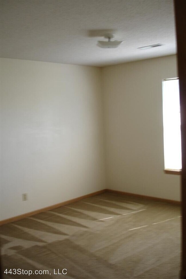 Foto del edificio - 4000 Imperial Ct