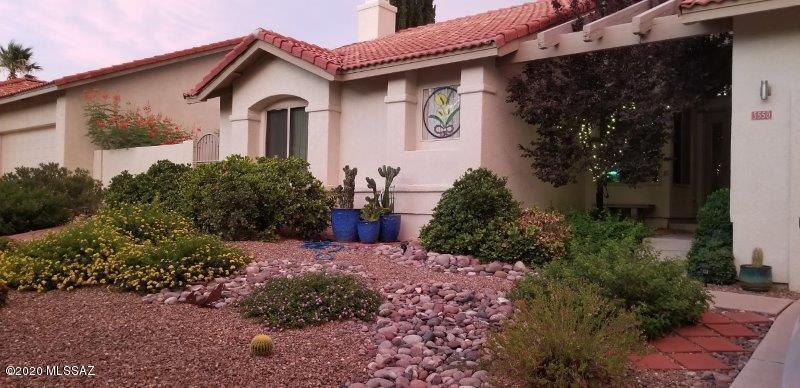 Primary Photo - 5550 N Waterfield Dr