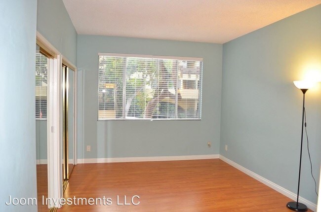 Foto del edificio - 6174 Buckingham Pkwy