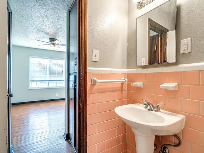 Foto del edificio - The Vintage Apartments