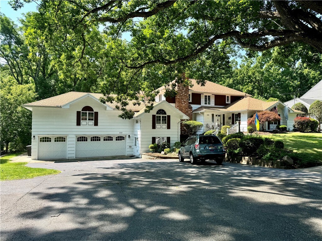 Foto principal - 333 Colebrook Dr